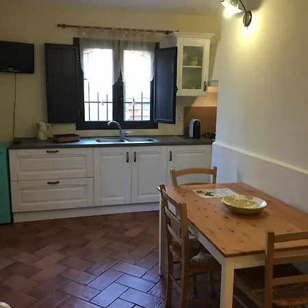 Borgo Barone Apartment *