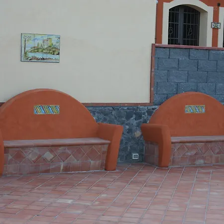 Apartment Borgo Barone Mascali