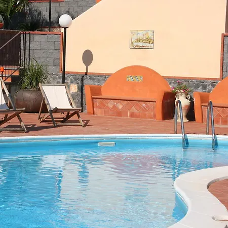 Apartman Borgo Barone Mascali