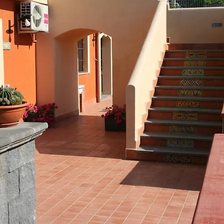 Apartment Borgo Barone Mascali