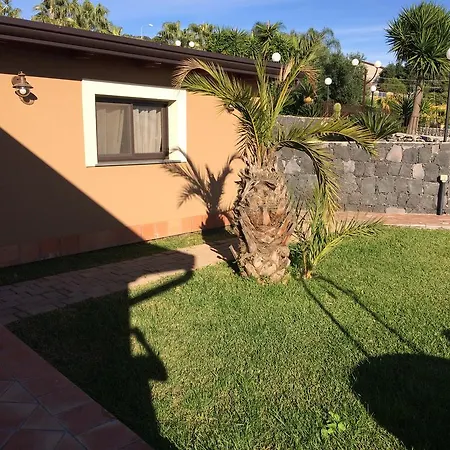 Apartment Borgo Barone Mascali