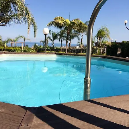 Apartman Borgo Barone Mascali